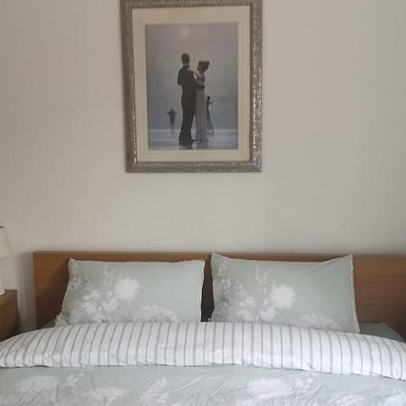 39 Cowley Road Villa Liverpool Bagian luar foto